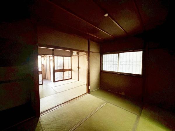 堺市北区野遠町　中古テラスハウス 内観写真（リビング以外の居室）