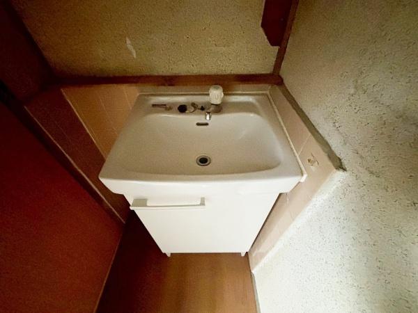 堺市北区野遠町　中古テラスハウス 内観写真（洗面台・洗面所）