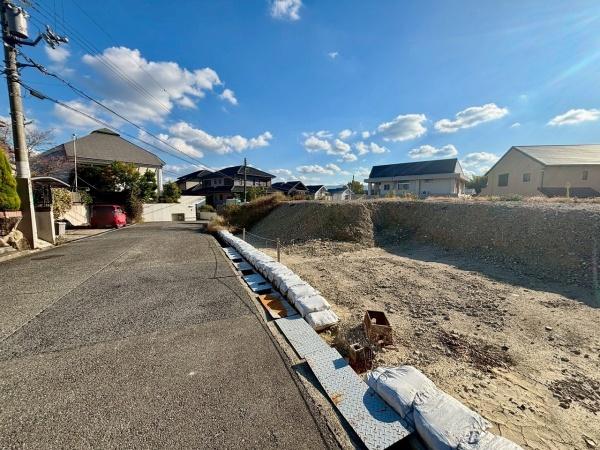 堺市南区槇塚台2丁　売土地 現地写真（前面道路含む現地写真）