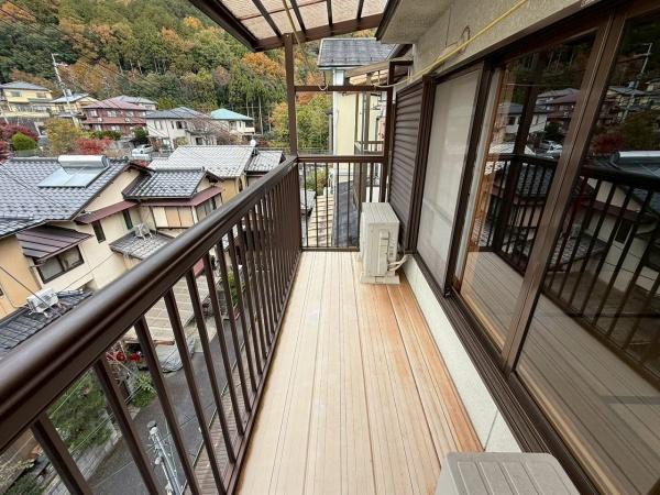 京都市左京区静市市原町　中古戸建 現地写真（バルコニー）