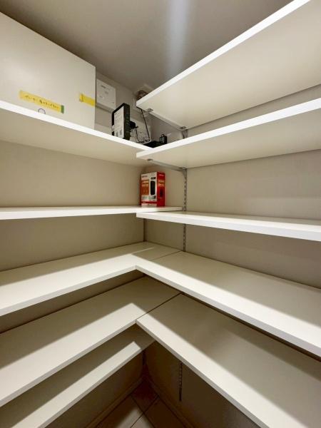 パークナード新梅田アーバンパレス 内観写真（収納）