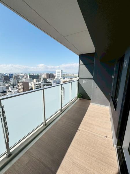 パークナード新梅田アーバンパレス 現地写真（バルコニー）