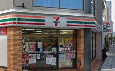 パークナード新梅田アーバンパレス コンビニ