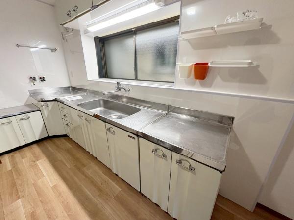 大阪市生野区巽北1丁目　中古戸建 内観写真（キッチン）