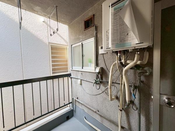 大阪市生野区巽北1丁目　中古戸建 現地写真（バルコニー）
