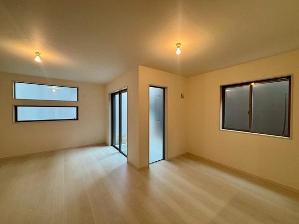 大阪市生野区田島3丁目　新築戸建 内観写真（リビング）