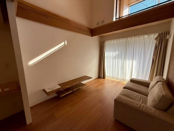 京都市北区紫竹上芝本町　中古戸建 内観写真（リビング）