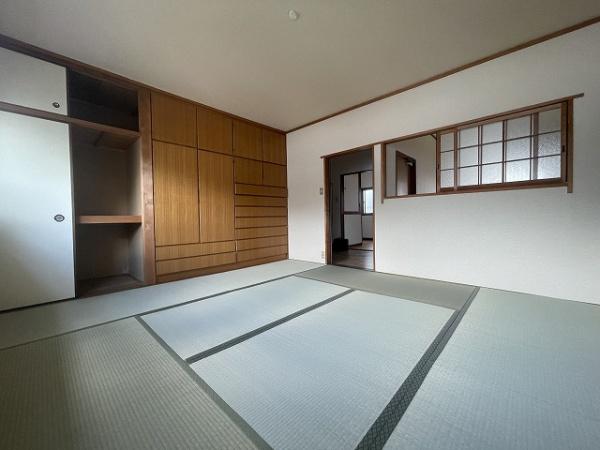 神戸市長田区大谷町2丁目　中古戸建 内観写真（リビング以外の居室）