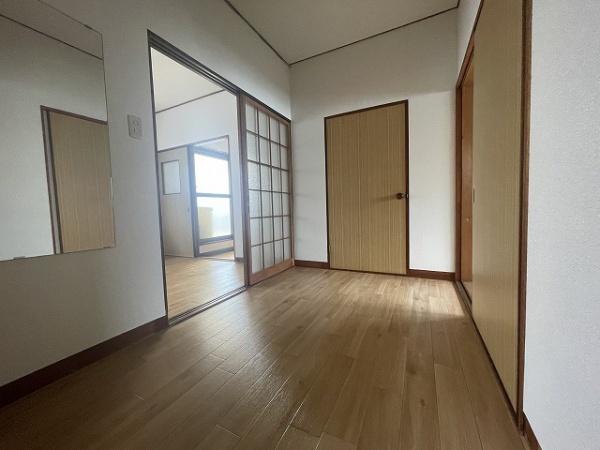 神戸市長田区大谷町2丁目　中古戸建 内観写真（リビング）