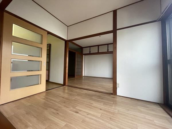 神戸市長田区大谷町2丁目　中古戸建 内観写真（リビング以外の居室）