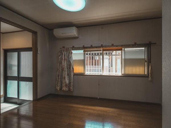 京都市中京区西ノ京左馬寮町　中古戸建 内観写真（リビング以外の居室）