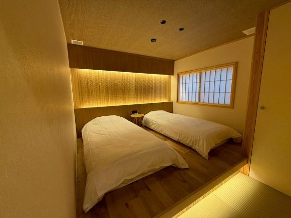 京都市南区西九条東島町　新築戸建 内観写真（リビング以外の居室）