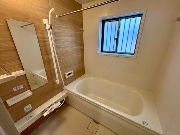 堺市西区草部　中古戸建 内観写真（浴室）