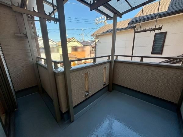 堺市西区草部　中古戸建 現地写真（バルコニー）
