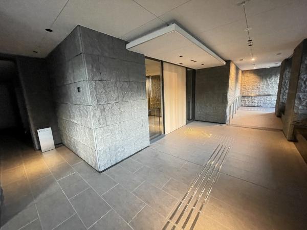 ローレルコート京都御所東 共用部写真（エントランス）