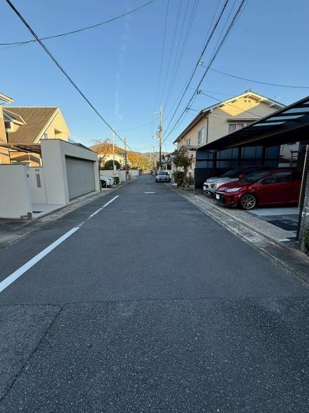 京都市左京区下鴨南茶ノ木町　中古戸建 現地写真（前面道路含む現地写真）