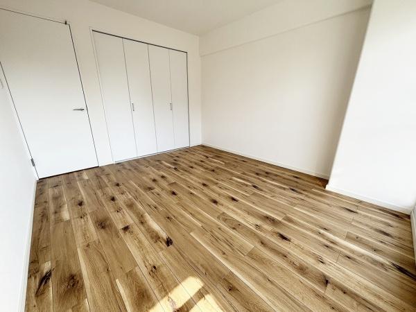 シャルム堺 内観写真（リビング以外の居室）