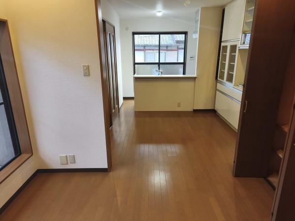 京都市南区西九条大国町　中古戸建 内観写真（リビング）