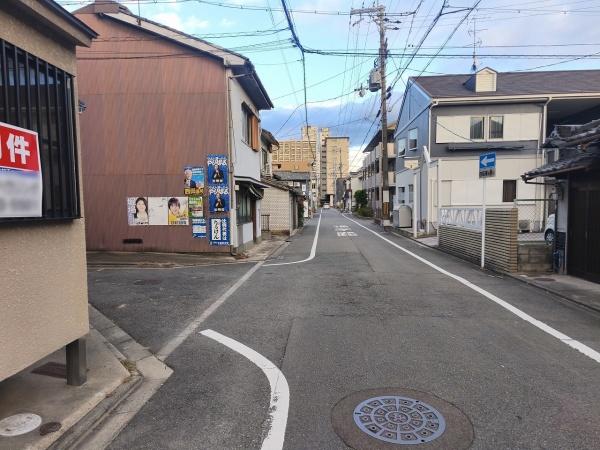 京都市南区西九条大国町　中古戸建 現地写真（前面道路含む現地写真）
