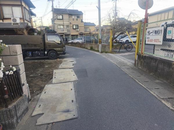 京都市右京区嵯峨野有栖川町　建築条件付売土地 現地写真（前面道路含む現地写真）
