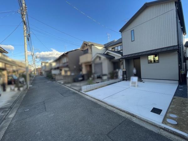 京都市右京区龍安寺西ノ川町　新築戸建 現地写真（前面道路含む現地写真）