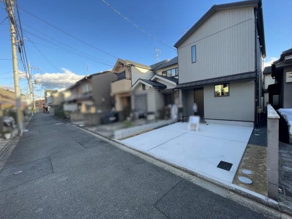京都市右京区龍安寺西ノ川町　新築戸建 現地写真（前面道路含む現地写真）