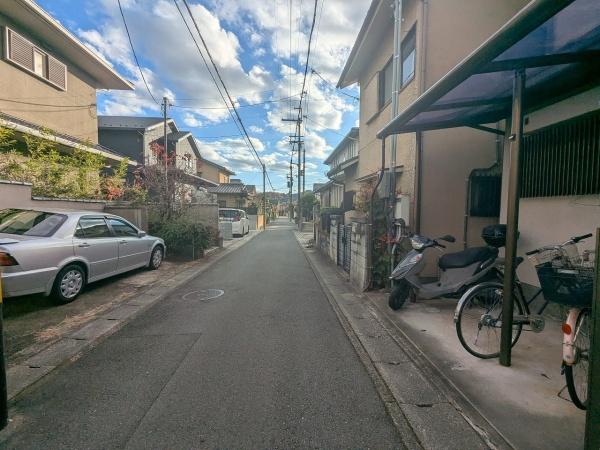 京都市左京区岩倉三宅町　中古戸建 現地写真（前面道路含む現地写真）