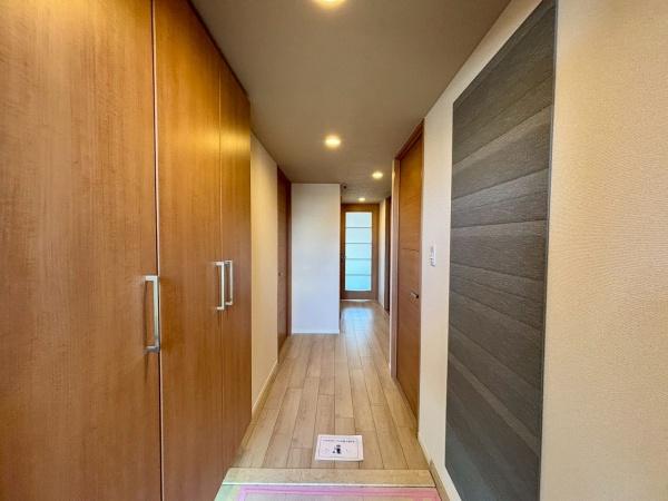 ソフィア泉ヶ丘パークヴェール 現地写真（玄関）