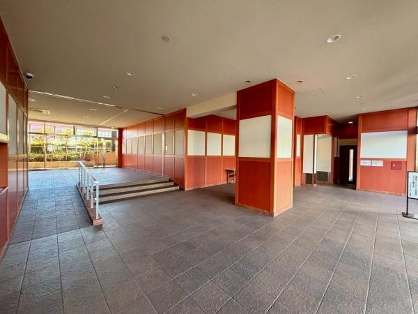 ソフィア泉ヶ丘パークヴェール 共用部写真（ロビー）