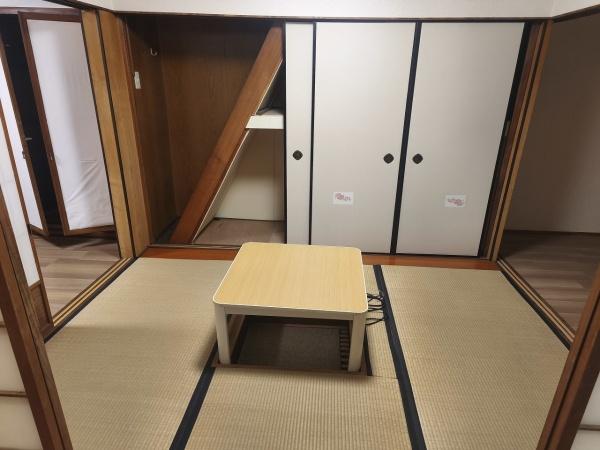 京都市上京区真盛町　中古戸建 内観写真（リビング以外の居室）