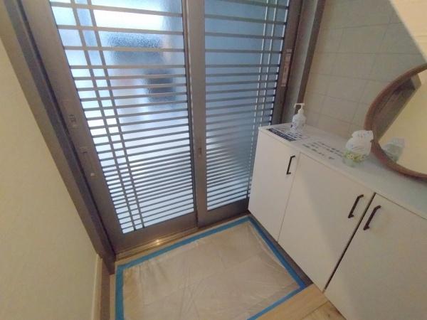 大阪市淀川区西三国3丁目　中古戸建 現地写真（玄関）