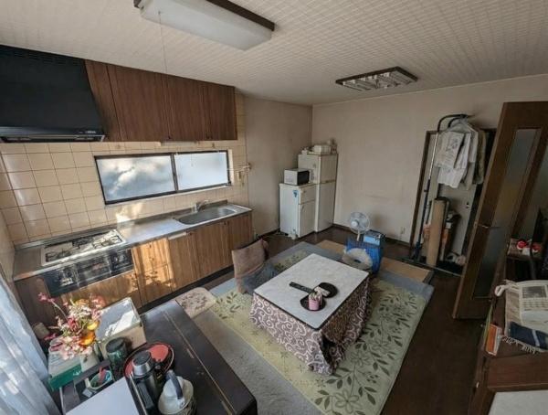 上京区仁和寺街道御前通西入下横町　中古戸建 内観写真（リビング）