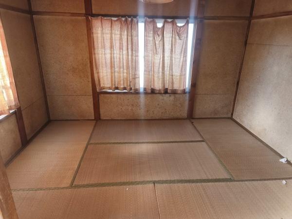宇治市木幡南山　中古戸建 内観写真（リビング以外の居室）