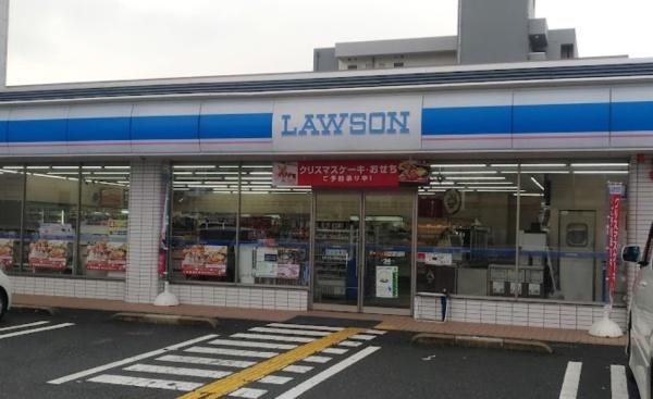 京都市右京区西京極堤下町　中古テラスハウス コンビニ