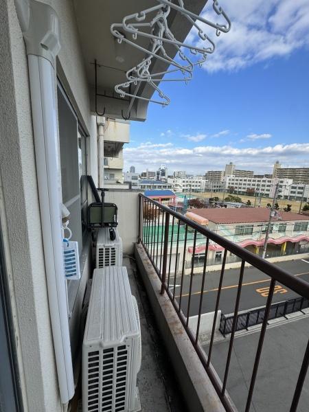 日商コーポラス 現地写真（バルコニー）