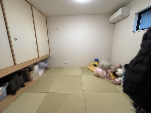 大阪市東住吉区公園南矢田1丁目　中古戸建 内観写真（リビング以外の居室）