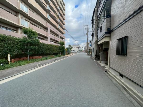 大阪市平野区加美鞍作1丁目　中古戸建 現地写真（前面道路含む現地写真）
