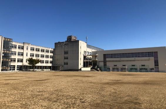 羽曳野市はびきの4丁目　中古戸建 中学校