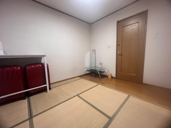西淀川区大野3丁目　中古戸建 内観写真（リビング以外の居室）