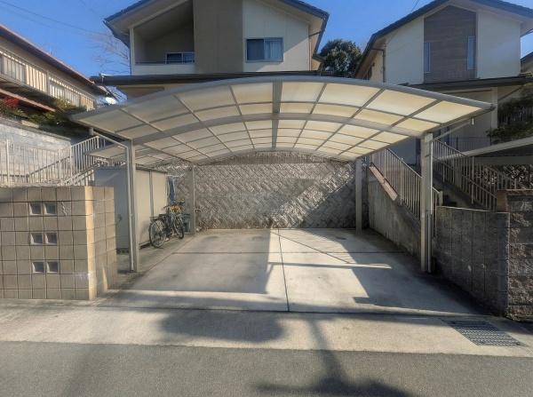 京都市左京区岩倉花園町　中古戸建 現地写真（駐車場）