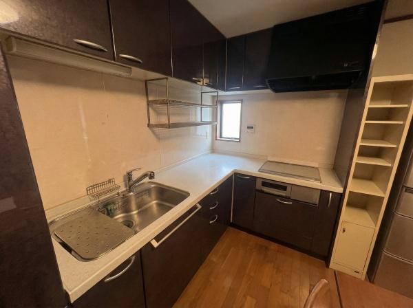大阪市港区三先2丁目　中古戸建 内観写真（キッチン）
