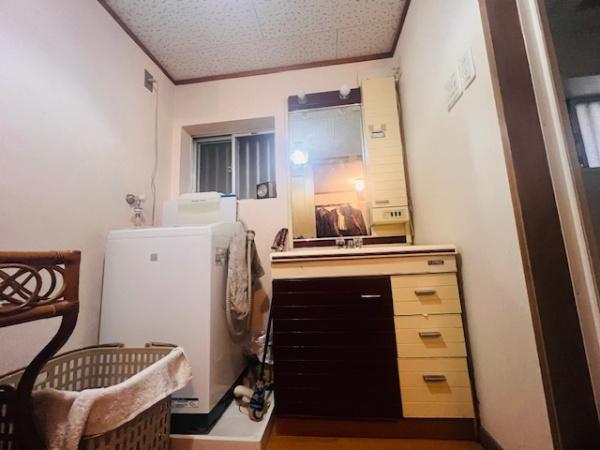 大阪市港区三先2丁目　中古戸建 内観写真（洗面台・洗面所）