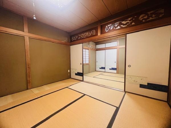 大阪市港区三先2丁目　中古戸建 内観写真（リビング以外の居室）