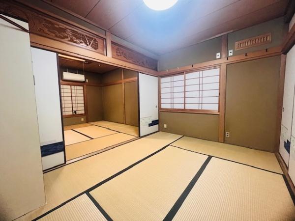 大阪市港区三先2丁目　中古戸建 内観写真（リビング以外の居室）