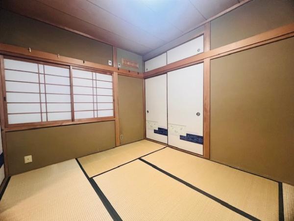 大阪市港区三先2丁目　中古戸建 内観写真（リビング以外の居室）