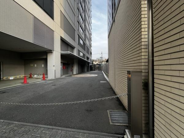 クレヴィアタワー中之島 共用部写真（駐車場）