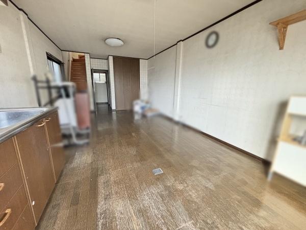 大阪市平野区喜連4丁目　中古戸建 内観写真（リビング）