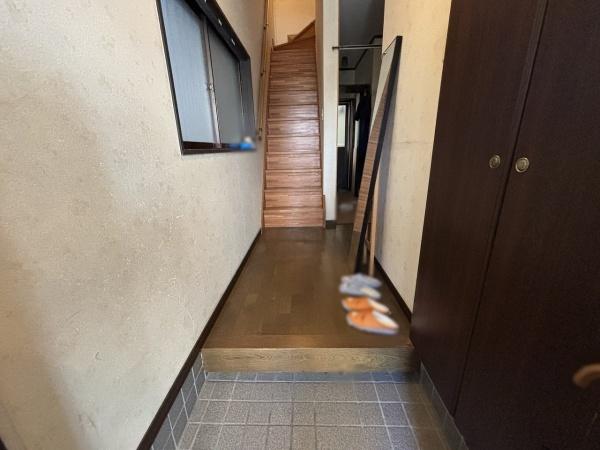 大阪市平野区喜連4丁目　中古戸建 現地写真（玄関）