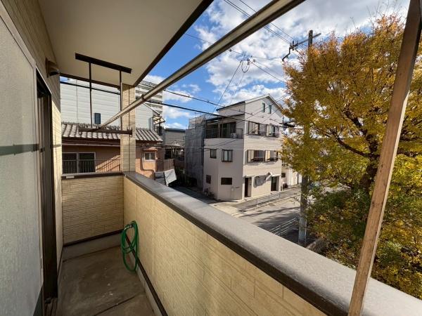 大阪市住之江区御崎7丁目　中古戸建 現地写真（バルコニー）