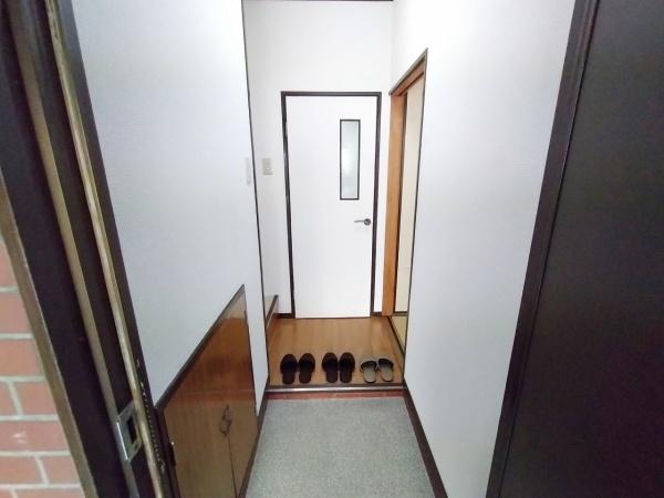 大阪市西区境川１丁目　中古テラスハウス 現地写真（玄関）